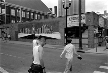 David Wharton, Tourists and Legends Corner, Lower Broadway, Nashville 