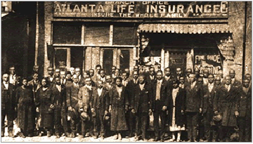 Photographer unknown, Atlanta Life Insurance Company branch office staff, circa 1922. Courtesy of the Herndon Home.