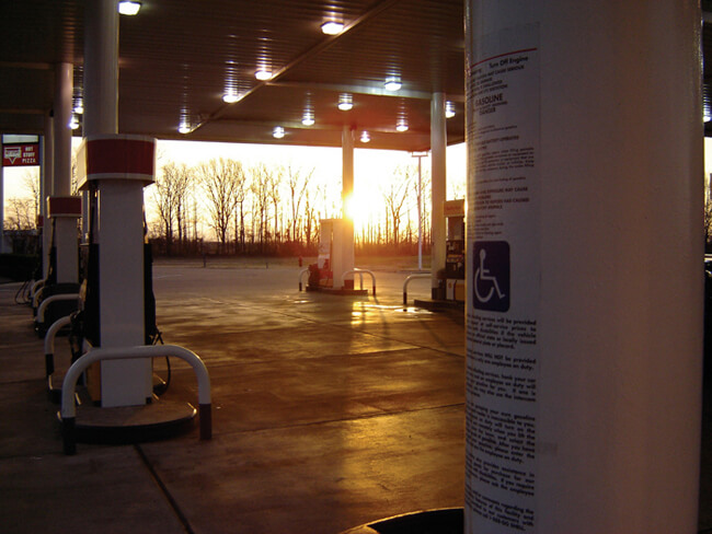 Michael Martin, Gas station south of Memphis, Desoto County, Mississippi, 2006.
