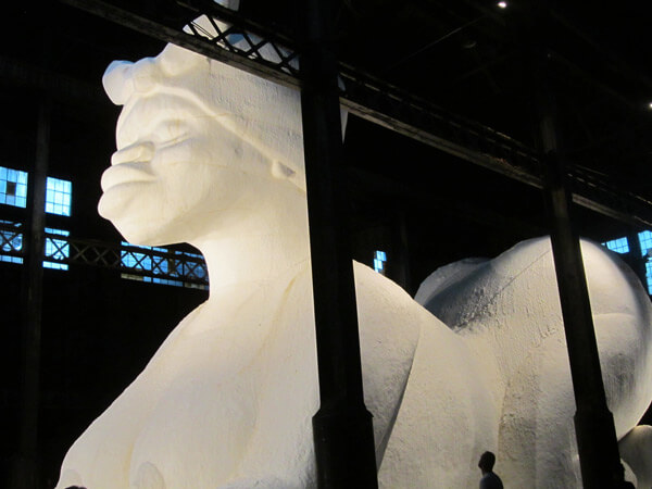 The Sugar Baby sphinx inside Kara Walker's A Subtlety, Brooklyn, New York, 2014. Photograph by Valérie Loichot. Courtesy of Valérie Loichot.